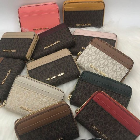 michael kors wallet me